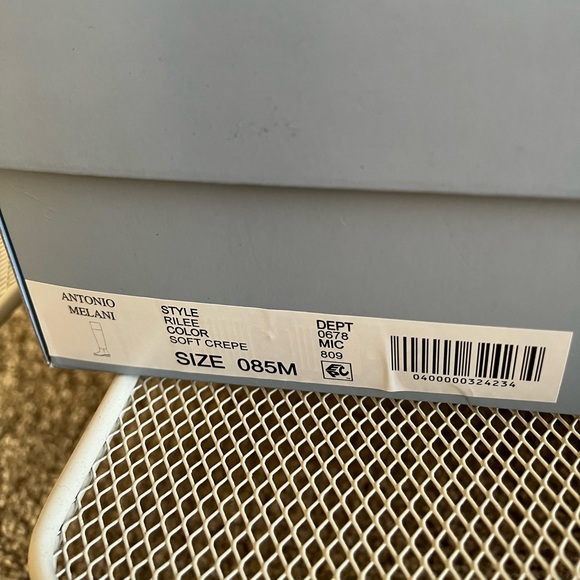 Knee High Suede boots style Rilee color soft crepe size 8.5 Antonio Melani - Picture 4 of 5